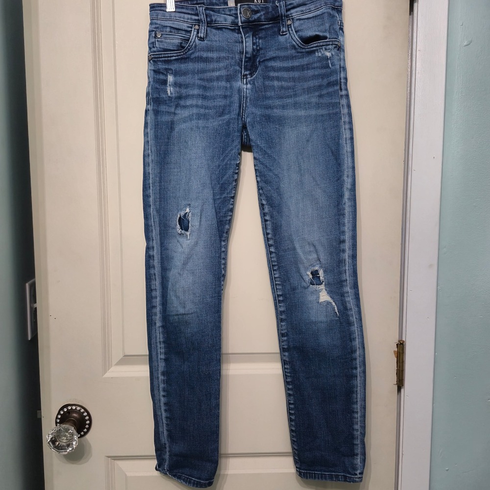 Kut from the Kloth Catherine Boyfriend Distressed‎ Jeans Medium Wash Blue Size 0